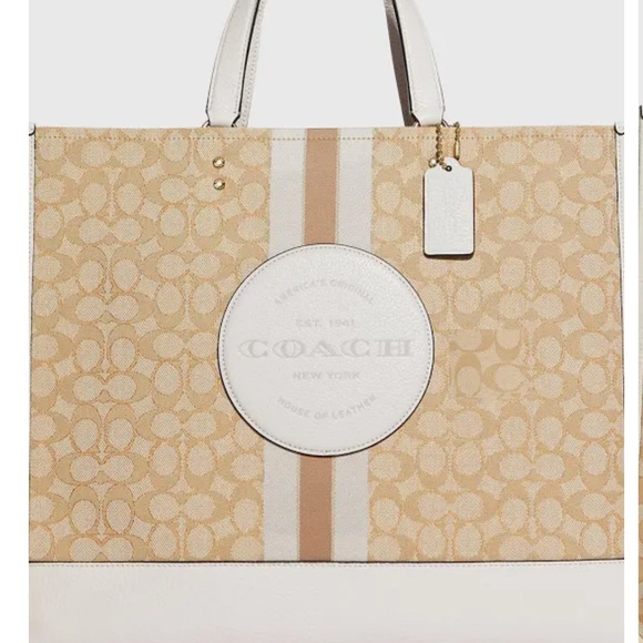 Dempsey Tote 40 In Signature Jacquard With Stripe And Coach Patch - Picture 1 of 7